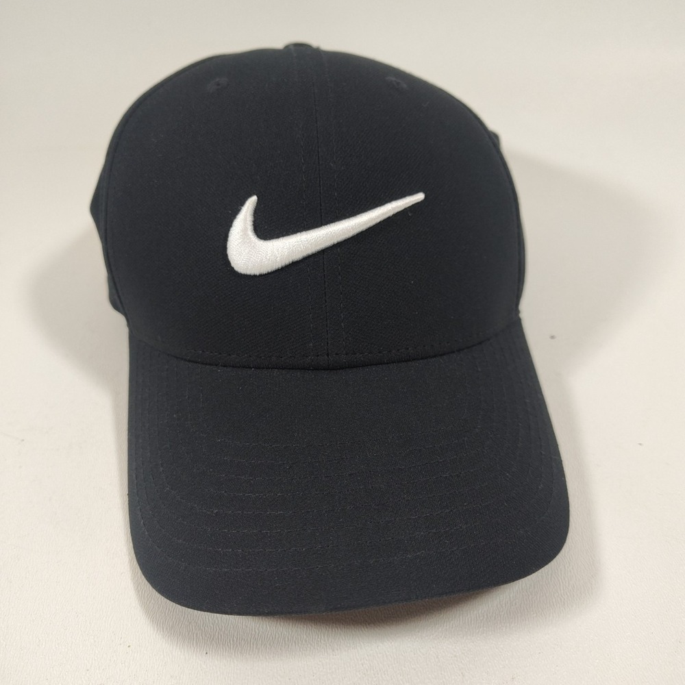 Nike‎ Hat Cap Strap Back Mens L/XL Black Dri-FIT Club Cap Embroidered Swoosh